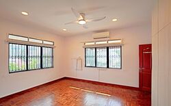 Grove Drive (D10), Semi-Detached #594495331